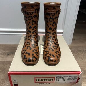 Hunter woman’s Brown Leopard Print Boots